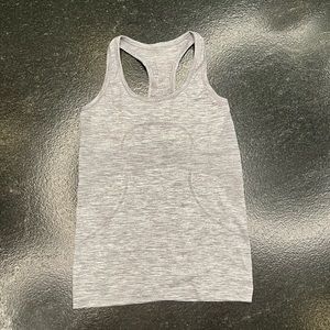 TWO lululemon Women’s run slim fit swiftly tech racer back tank tops, Black/grey